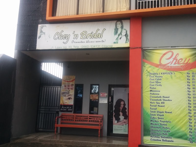 Ryan Salon: Sentuhan Kecantikan yang Menyatu dengan Kehidupan Cilacap